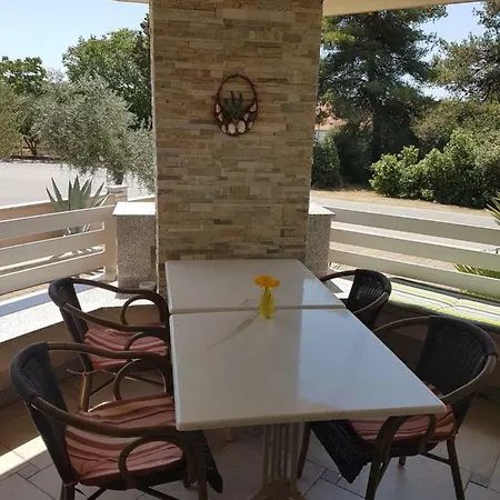 Tao's * Biograd na Moru